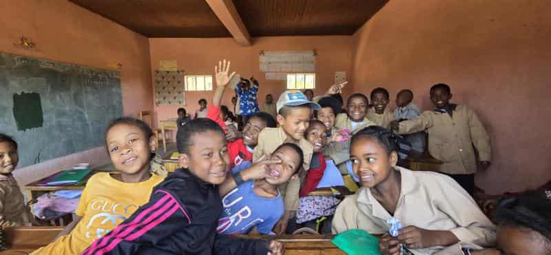 photo de classe des élèves de ambohimasina